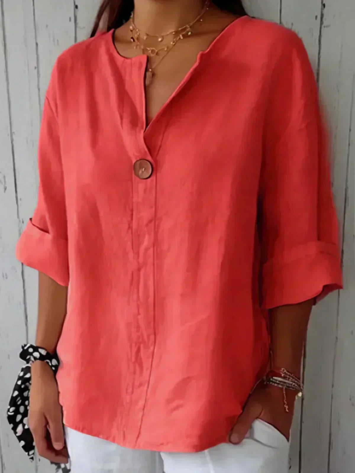 Juniper – Relaxed V-Neck Blouse