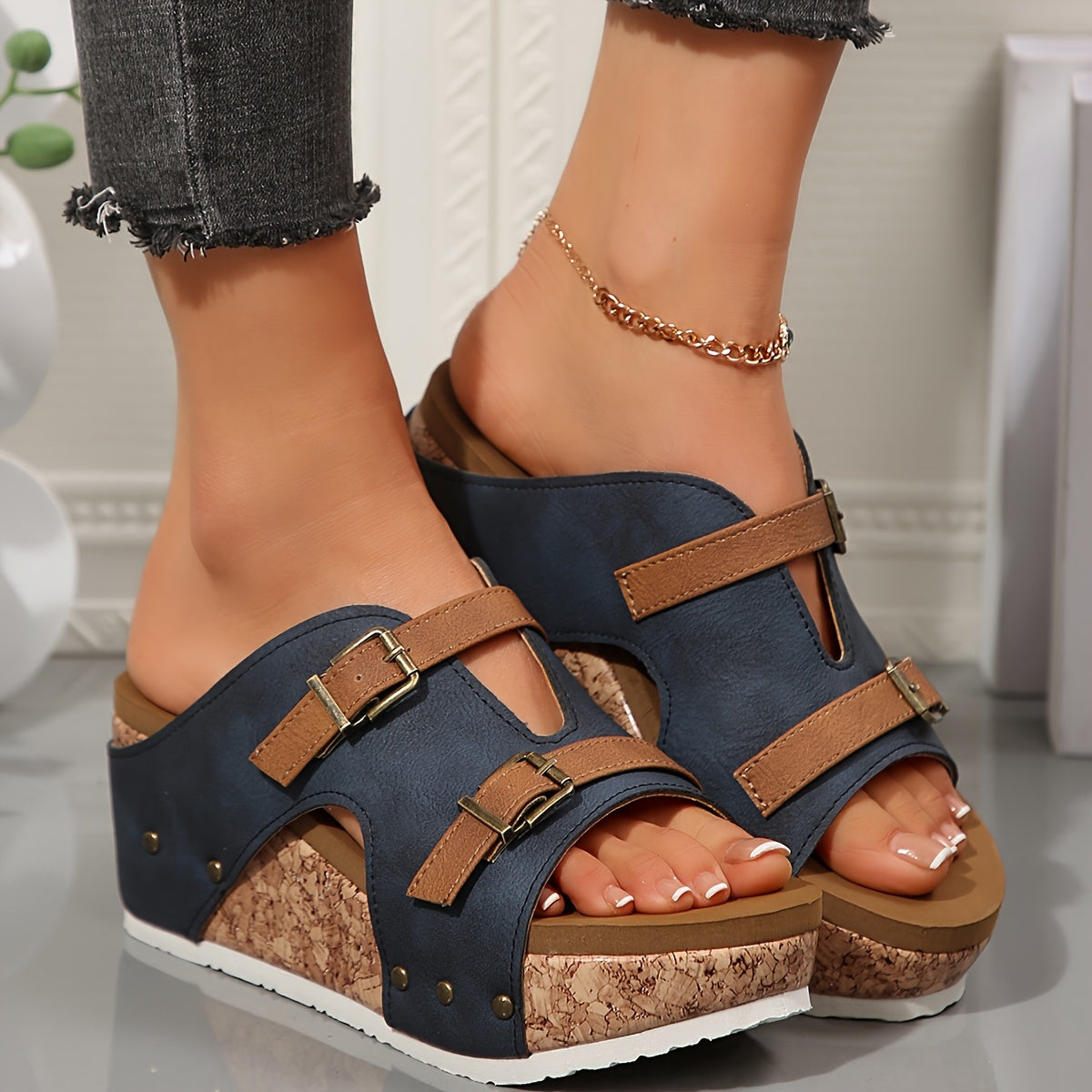 Harbor Buckle Comfort Heel Support Sandals