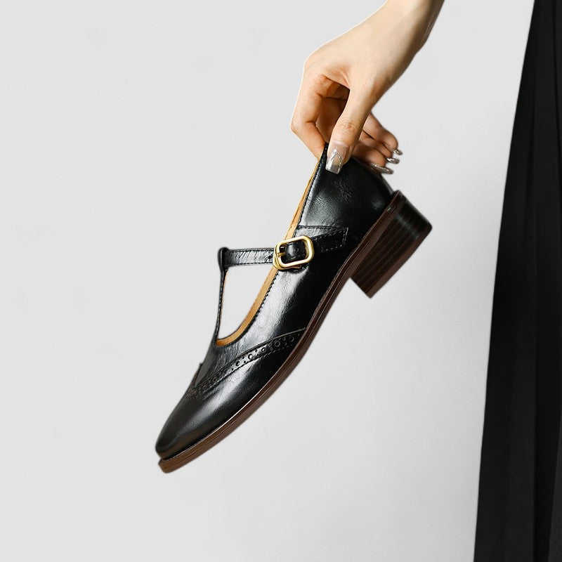 LYN – CLASSIC T-BAR MARY JANE FLATS