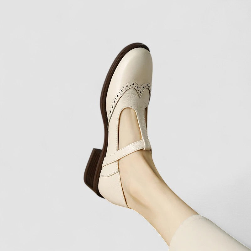 LYN – CLASSIC T-BAR MARY JANE FLATS