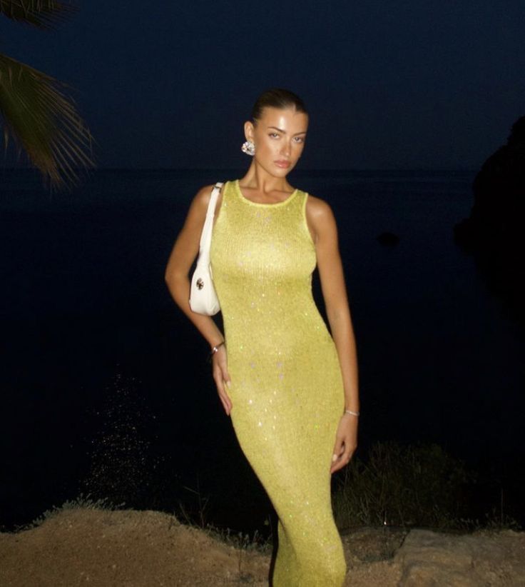 Lois | Chic Sleeveless Maxi Dress